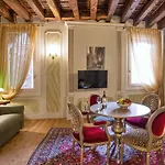 Sant\'Angelo - Fenice Apartments In Venice